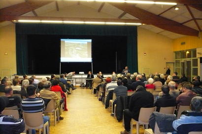 Réunion Publique à Niévroz le 22 décembre 2009 Réunion Publique à Niévroz le 22 décembre 2009